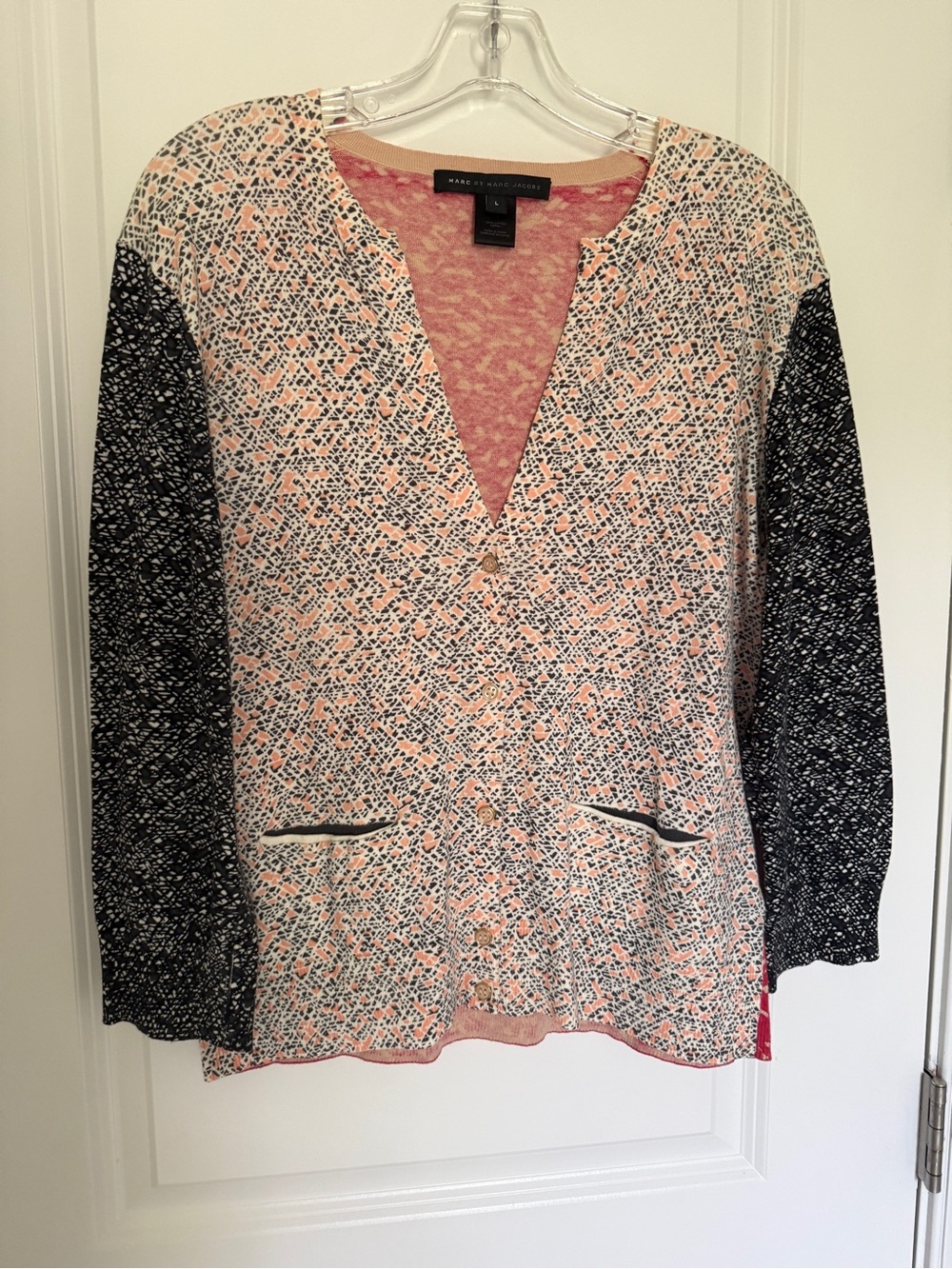 Marc by Marc Jacobs Red & Black Mixed-Print Cardigan large